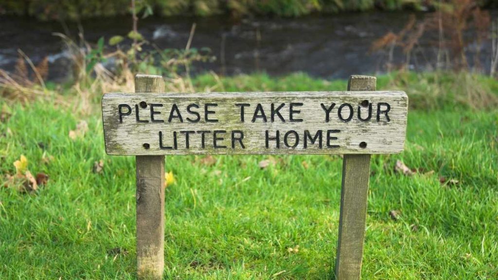 sign - please take your litter home