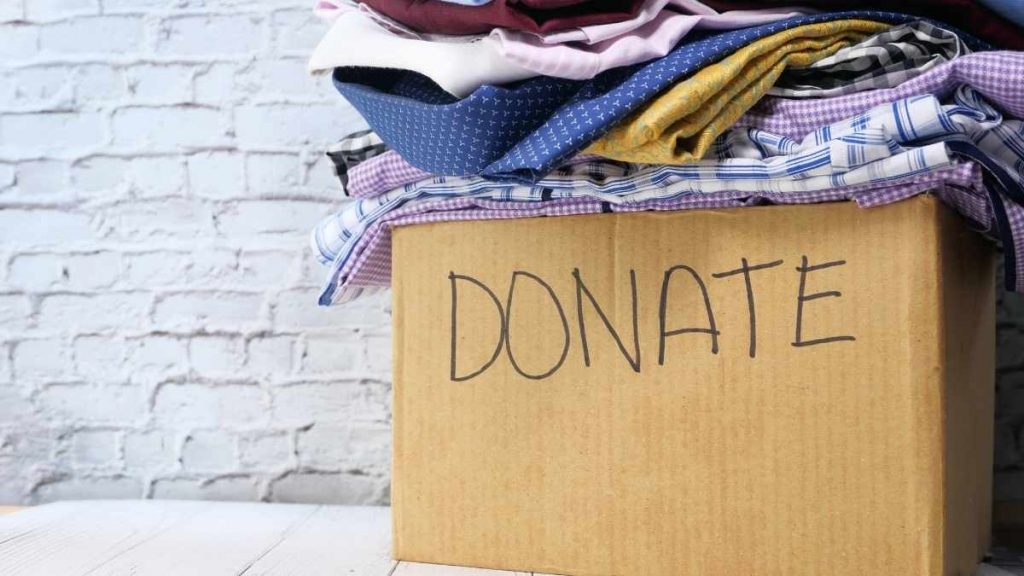 donate clothing